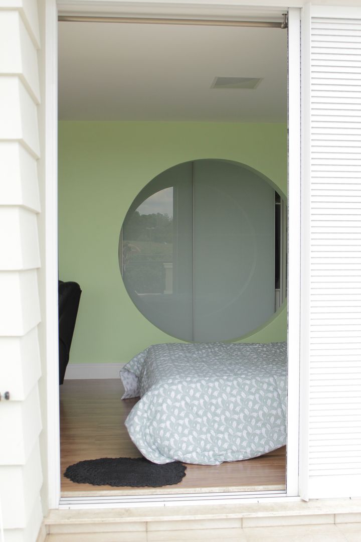Casa VR, Lozí - Projeto e Obra Lozí - Projeto e Obra Minimalist bedroom