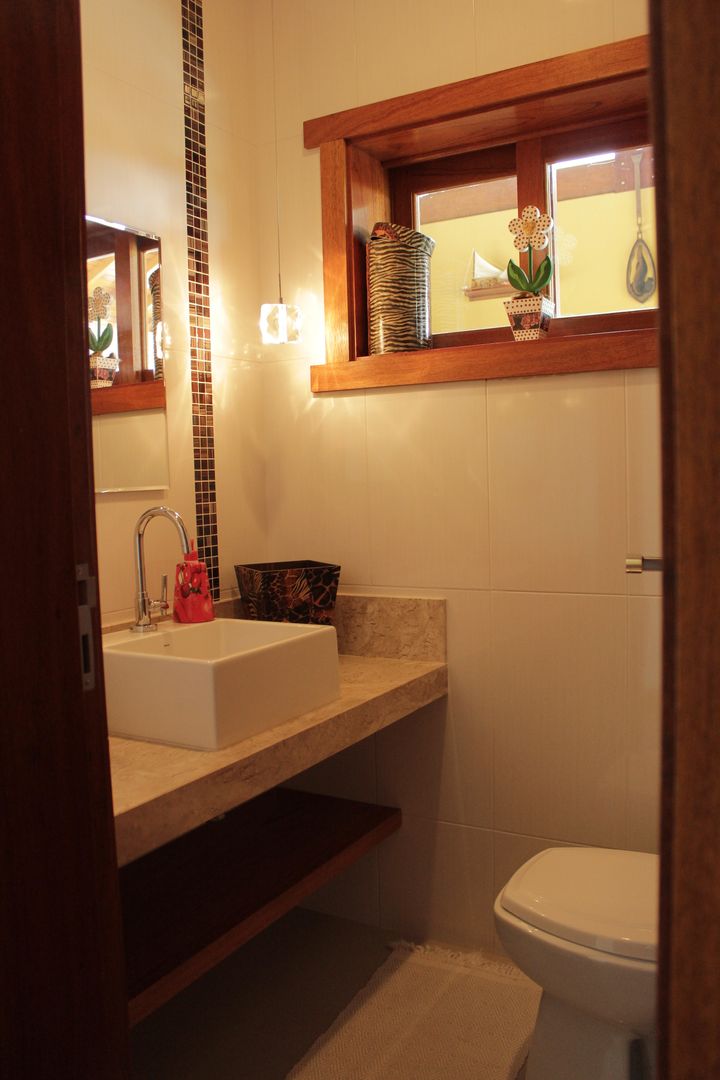 Casa FC, Lozí - Projeto e Obra Lozí - Projeto e Obra Rustic style bathrooms