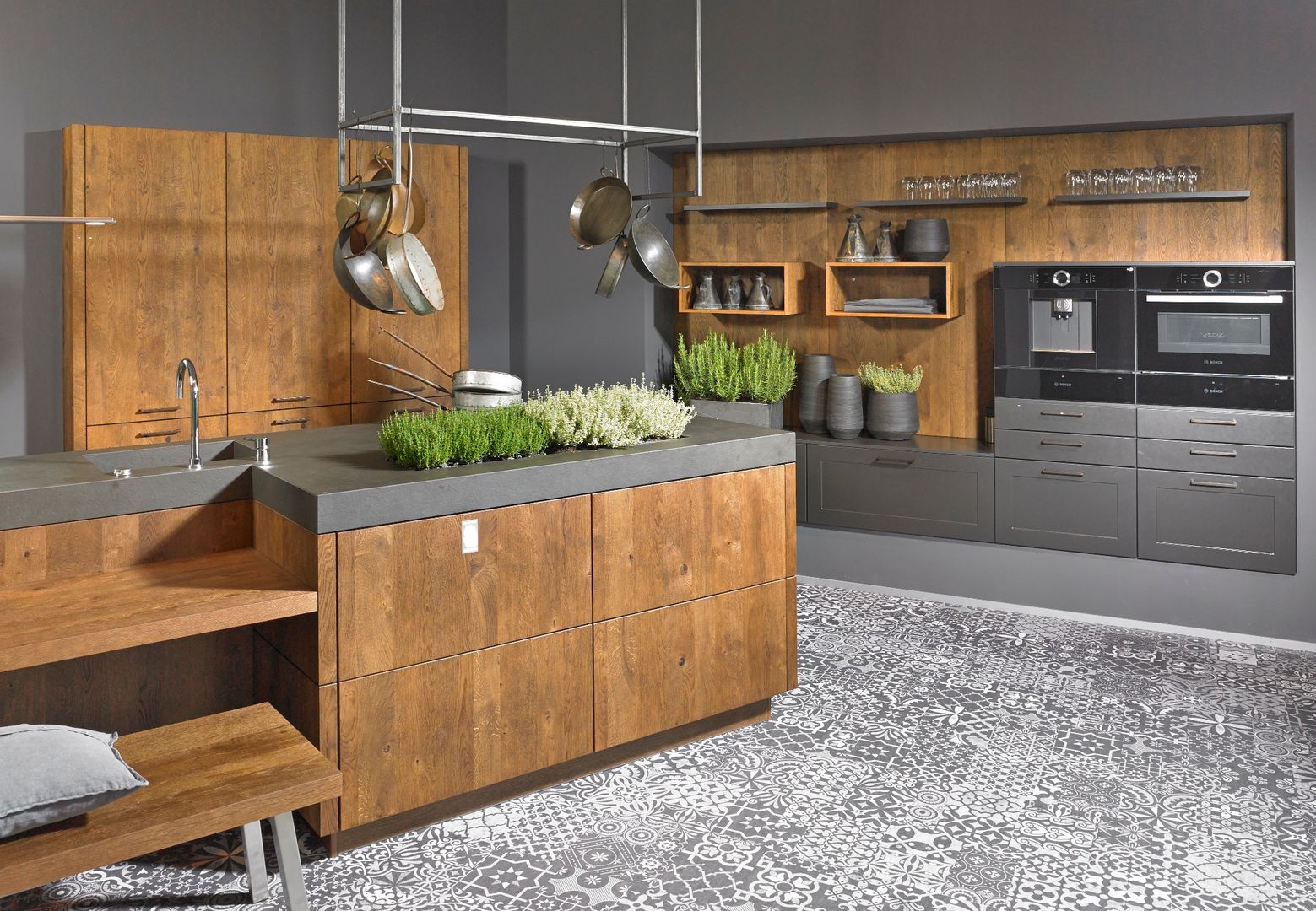 KOW Hausfair ALNO AG , ALNO North America ALNO North America Modern kitchen Wood Wood effect Cabinets & shelves