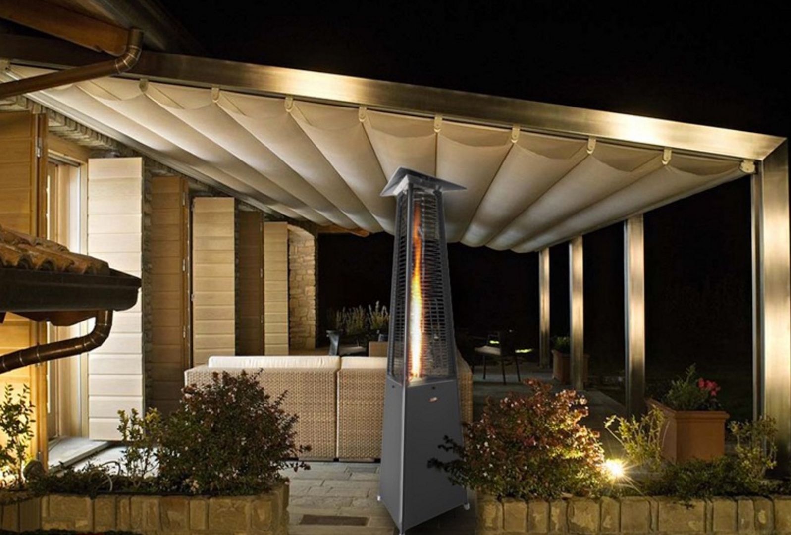 Gas-Heizstrahler in italienischem Design, RF Design GmbH RF Design GmbH Moderne balkons, veranda's en terrassen