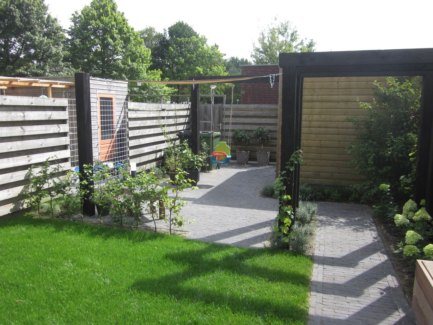 Moderne leeftuin in de stad Groningen, Van Dijk Tuinen Groningen Van Dijk Tuinen Groningen Jardin moderne