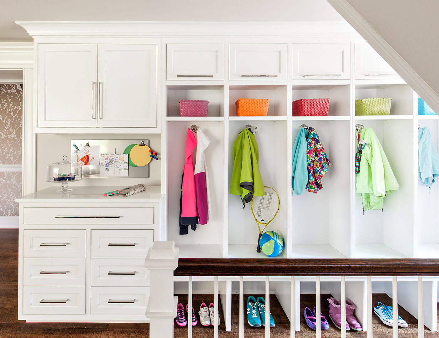 Mudroom Clean Design Modern Corridor, Hallway and Staircase