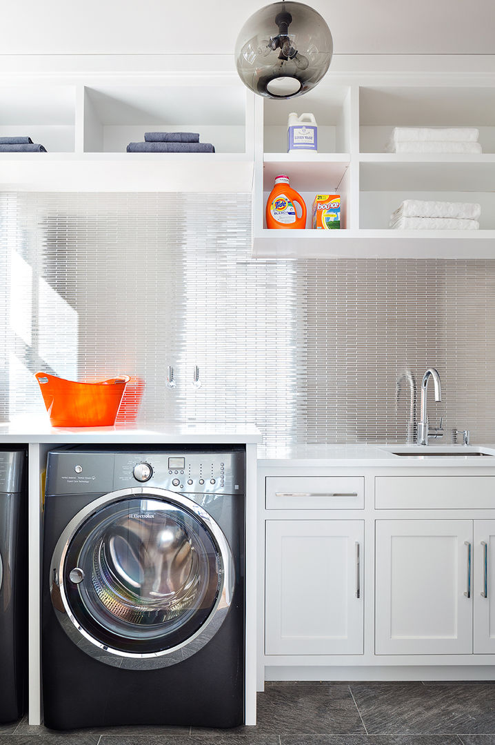 Laundry Rooms, Clean Design Clean Design Ingresso, Corridoio & Scale in stile moderno