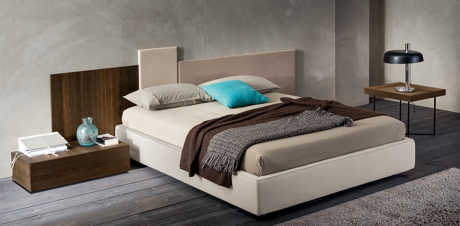 Square Dall'Agnese Modern style bedroom Beds & headboards