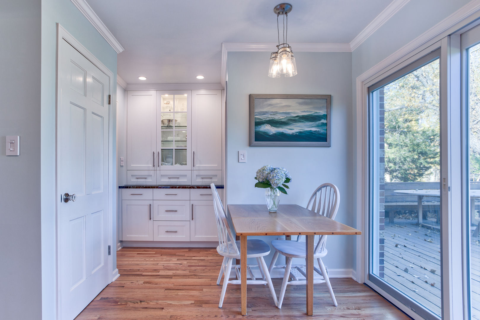 Broadway Estates Kitchen and Powder Room , Studio Design LLC Studio Design LLC Kitchen