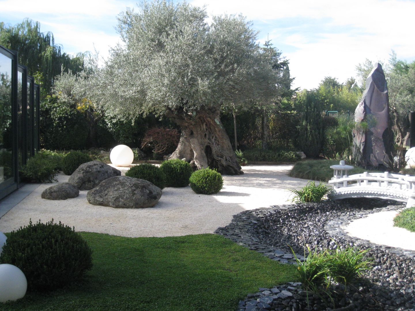 homify Giardino eclettico Ardesia