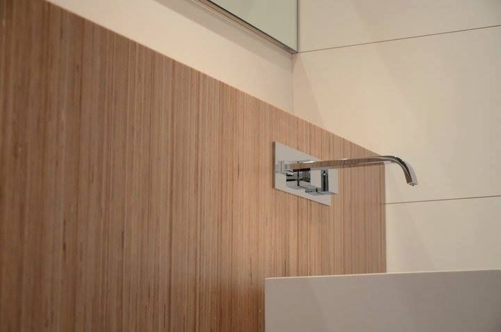 Casa de banho social, Dynamic444 Dynamic444 Moderne badkamers Hout Hout