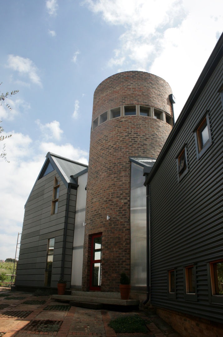 Barn House - Entrance Strey Architects Country style house Wood-Plastic Composite Barn House,Strey Architects,Sustainable design,Light weight steel,Steel,Cladding,Green,Passive design