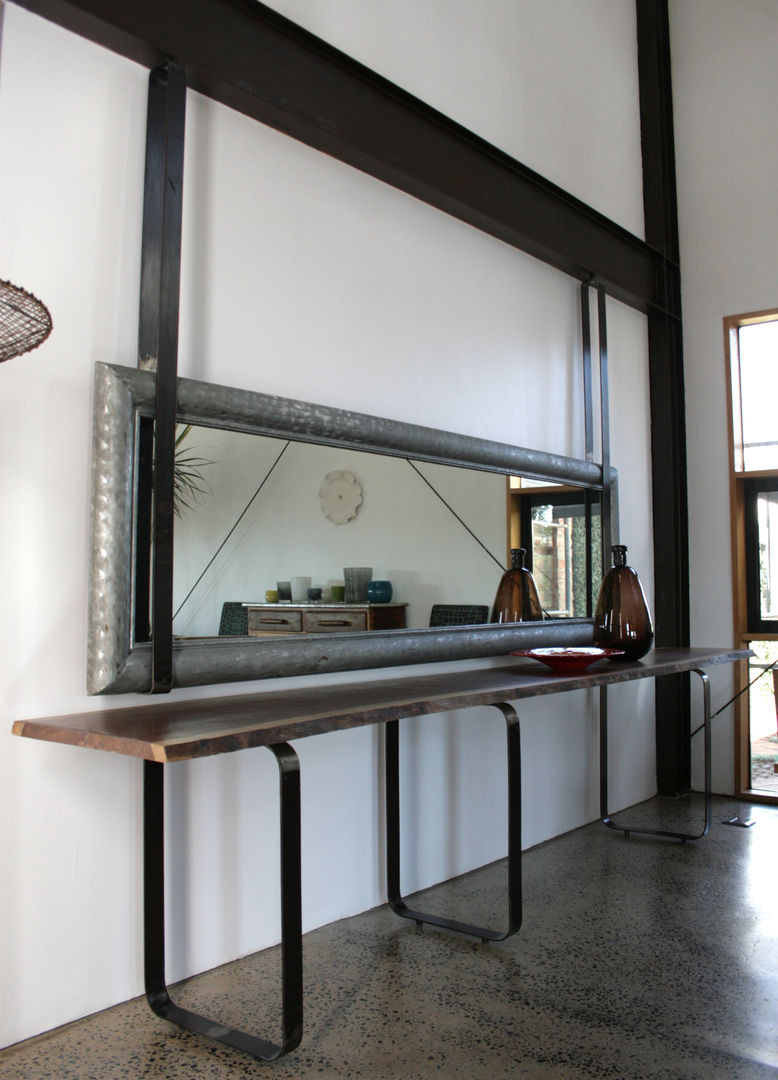 Barn House - Dining area Strey Architects Country style dining room Concrete Barn House,Strey Architects,Sustainable design,Light weight steel,Steel,Cladding,Green,Passive design