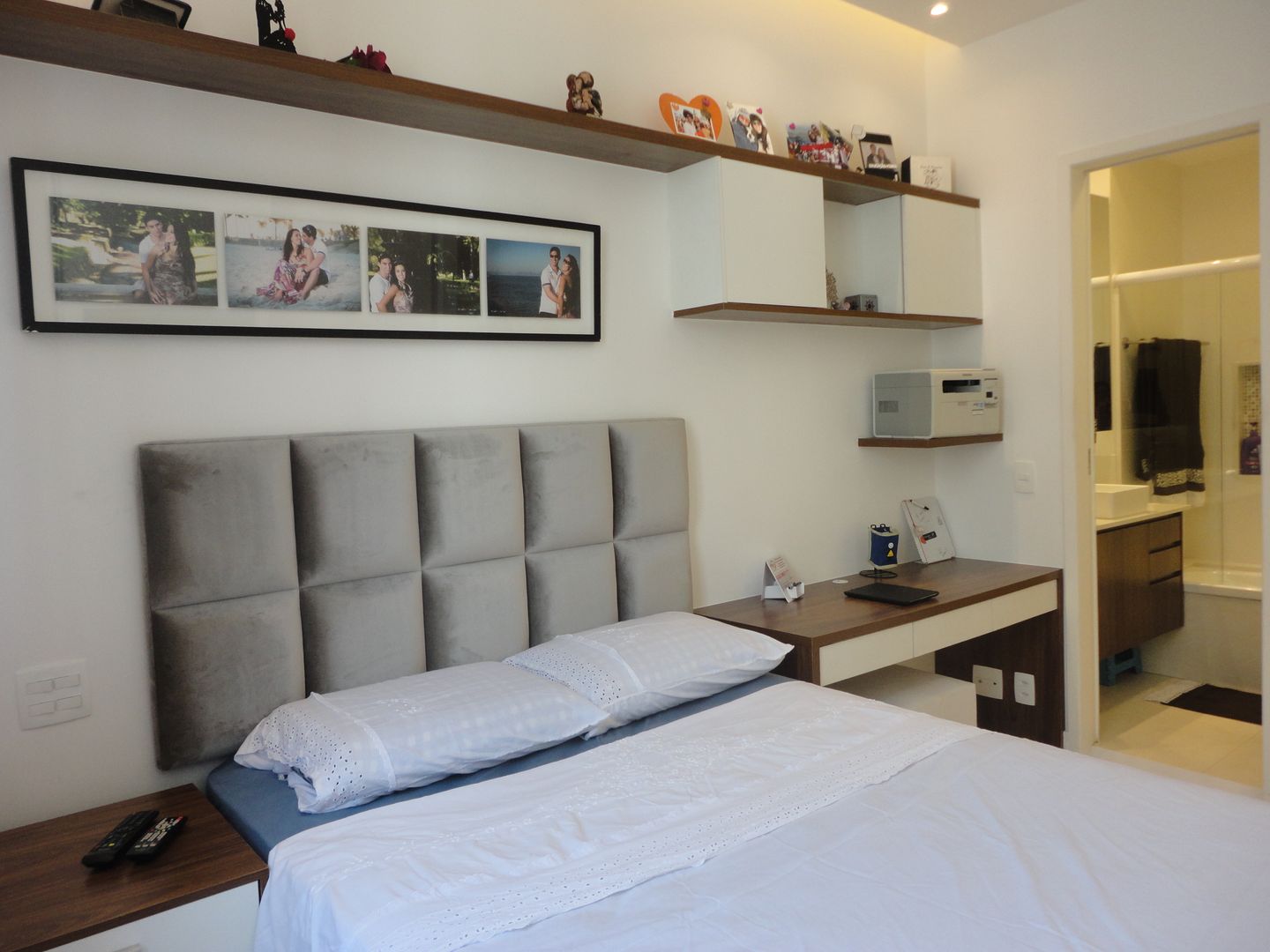 Quarto do casal - suite homify Quartos modernos