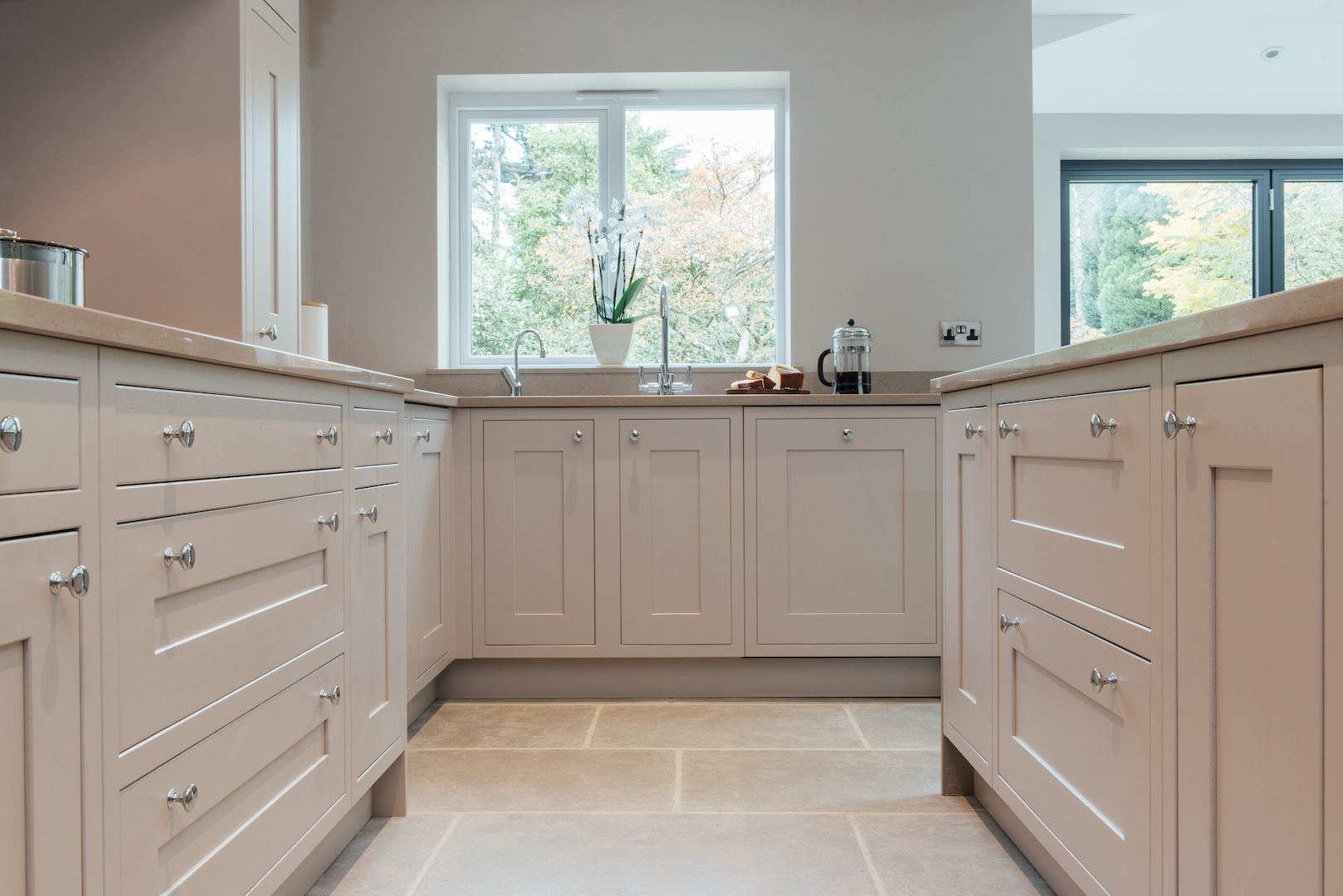 Mr & Mrs McD, Pyrford Raycross Interiors Kitchen