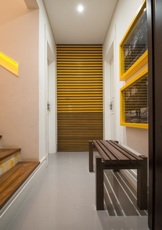 Residência Vintage, Studio Leonardo Muller Studio Leonardo Muller Modern Corridor, Hallway and Staircase MDF