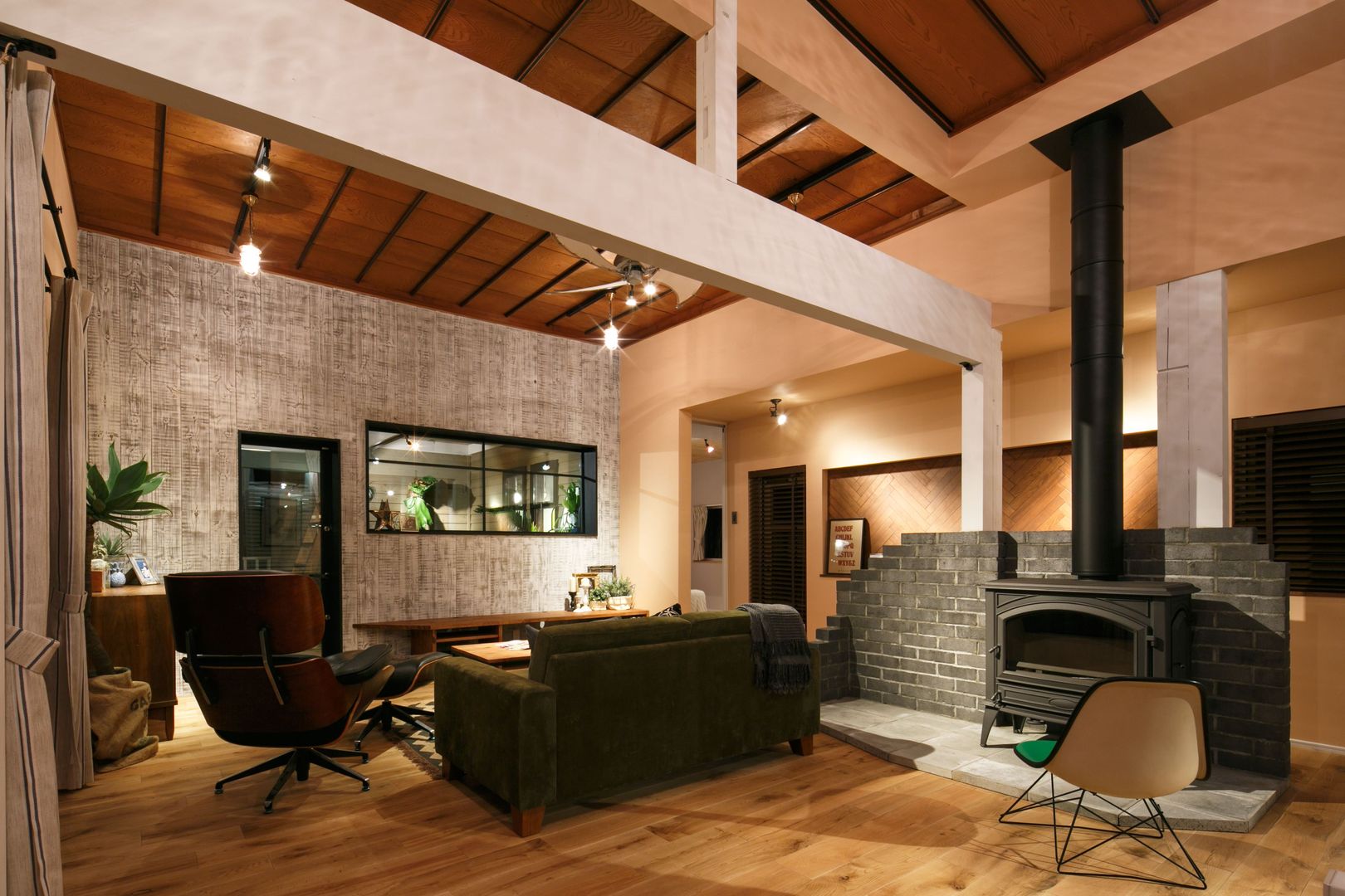 HOUSE-04(renovation), dwarf dwarf Classic style living room