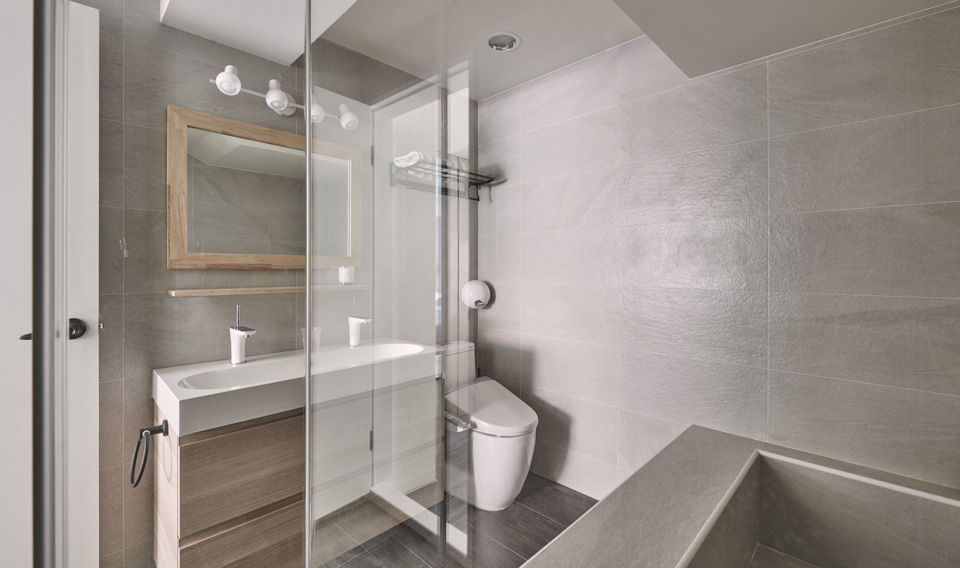 台中米蘭, 思維空間設計 思維空間設計 北欧スタイルの お風呂・バスルーム