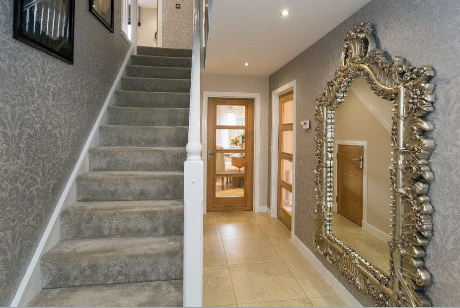 Take a step into luxury each day.., Graeme Fuller Design Ltd Graeme Fuller Design Ltd Modern Koridor, Hol & Merdivenler