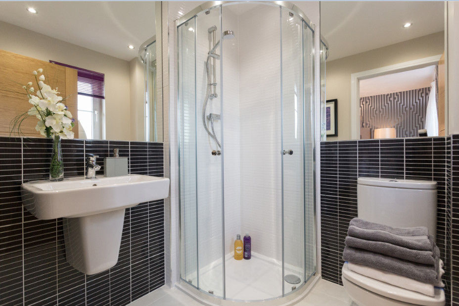 Take a step into luxury each day.., Graeme Fuller Design Ltd Graeme Fuller Design Ltd Phòng tắm phong cách hiện đại