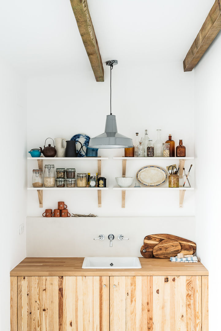 CASA PEQUENA, Arkstudio Arkstudio Kitchen