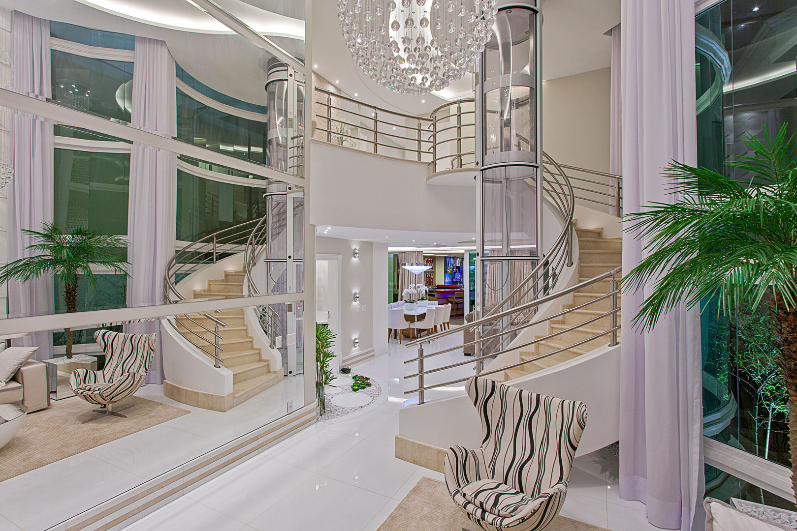 homify Modern Corridor, Hallway and Staircase