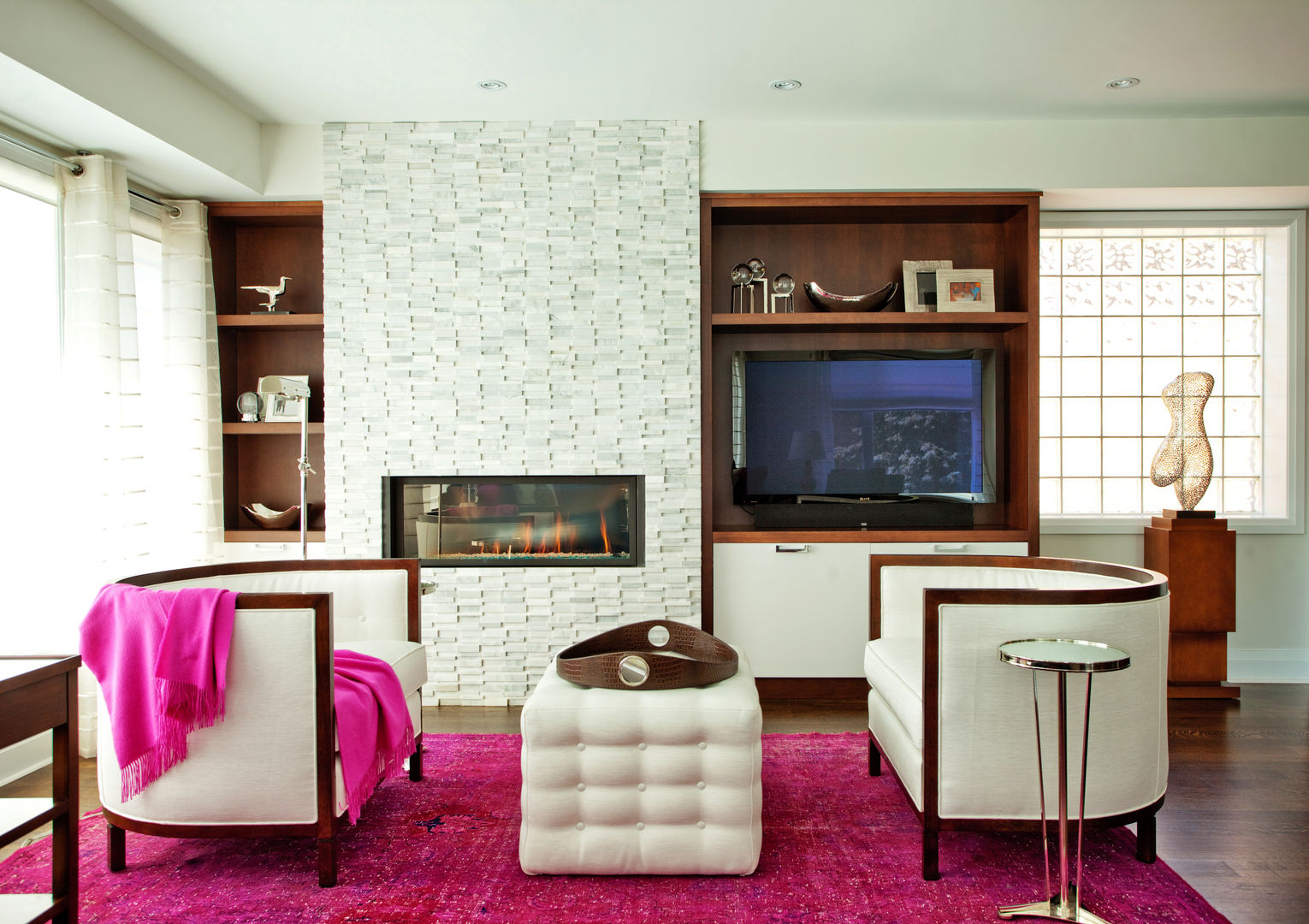 Beach Living Room Collage Designs 现代客厅設計點子、靈感 & 圖片 磁磚