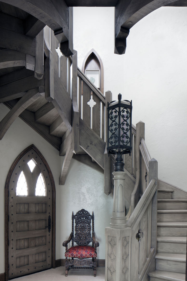 English Abbey, Jeffrey Dungan Architects Jeffrey Dungan Architects 乡村风格的走廊，走廊和楼梯 木頭 Wood effect