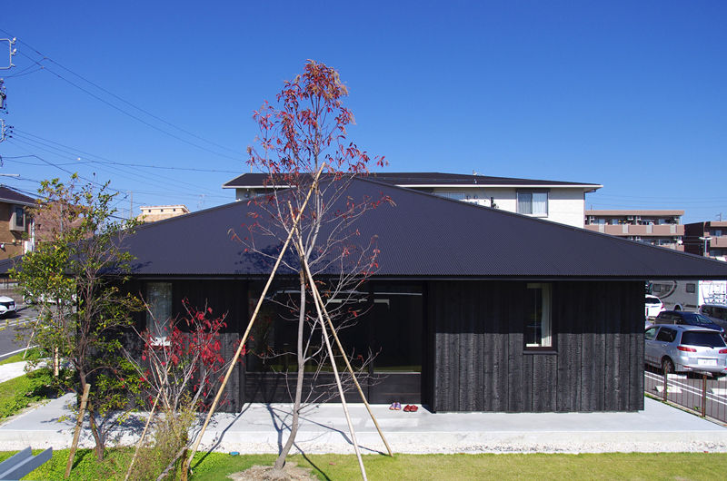 竹の山の家, 小林良孝建築事務所 小林良孝建築事務所 Classic style houses Wood Wood effect