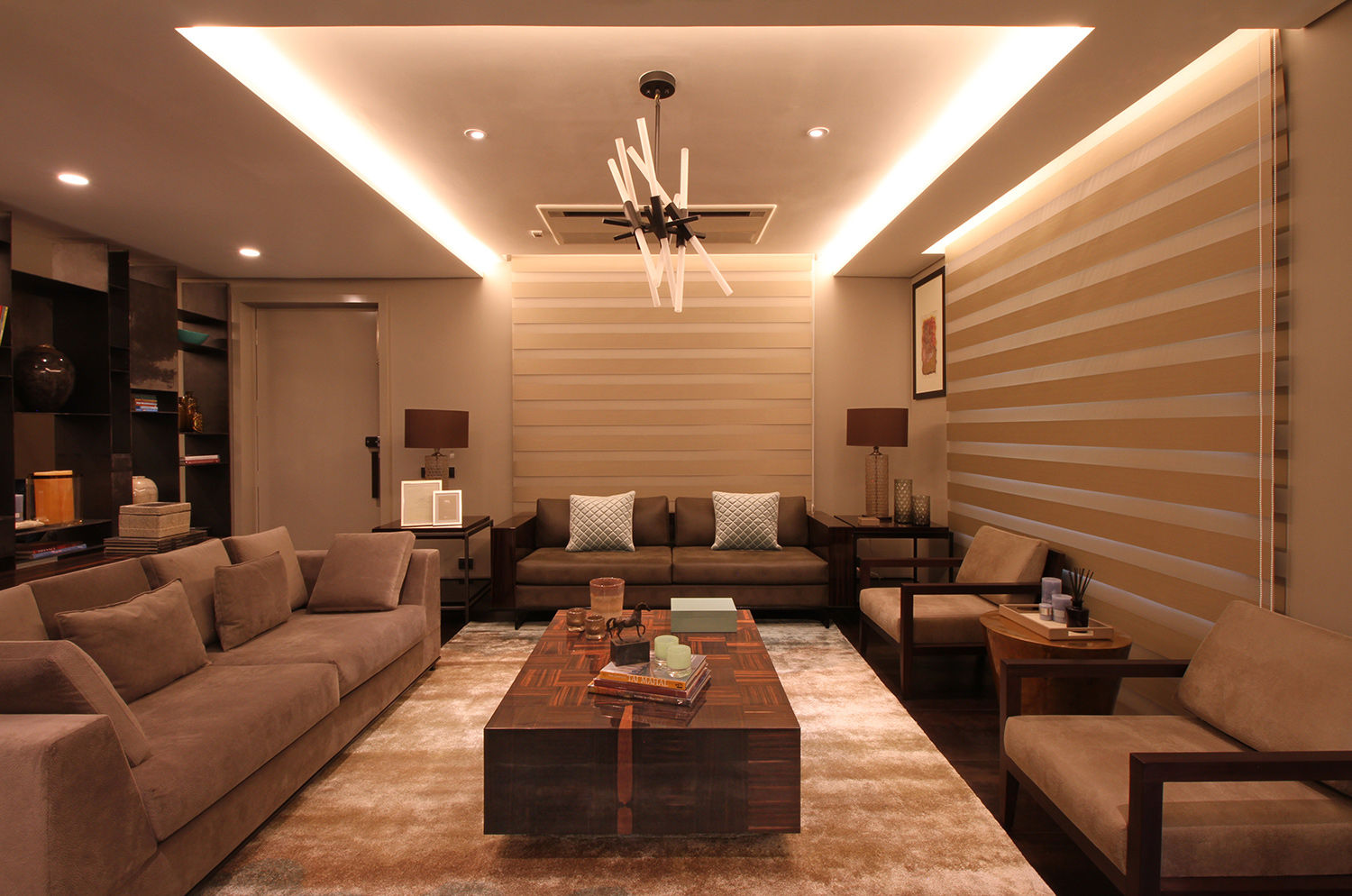 Contemporary Home design, Design House Design House Salones de estilo clásico