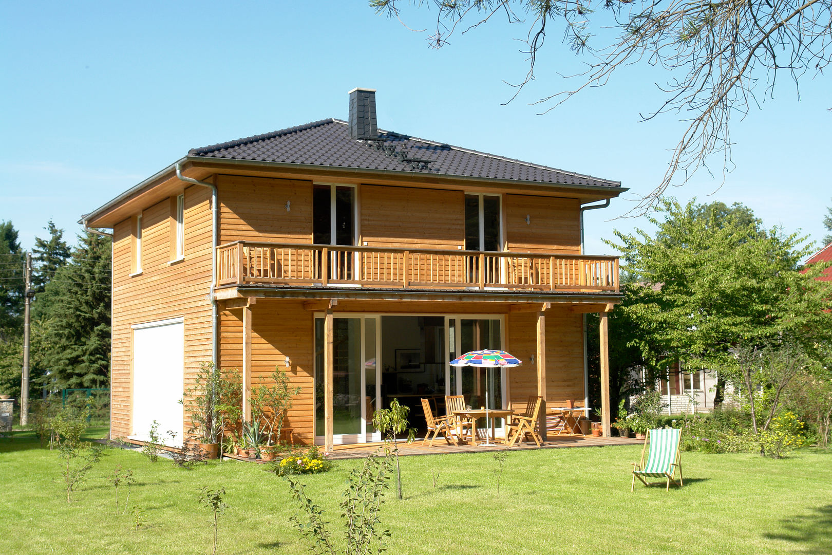 Haus Strausberg I+II, Müllers Büro Müllers Büro Casas de estilo clásico