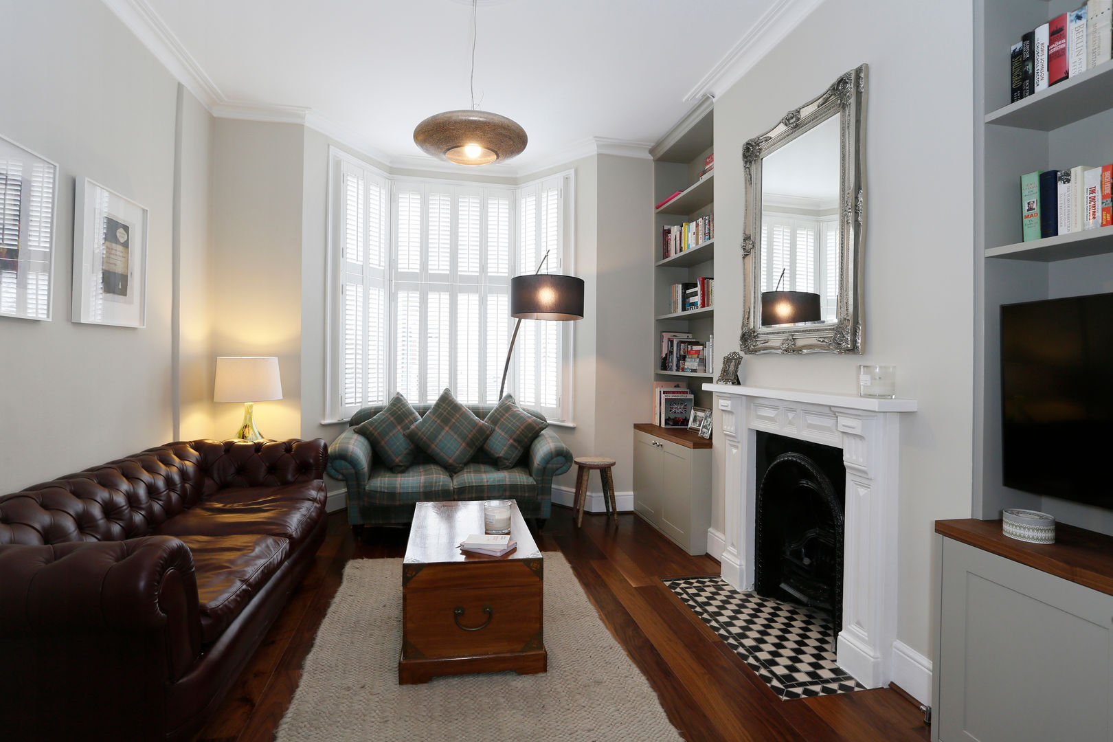 Balham SW12 Hyde Farm Estate , Clara Bee Clara Bee غرفة المعيشة