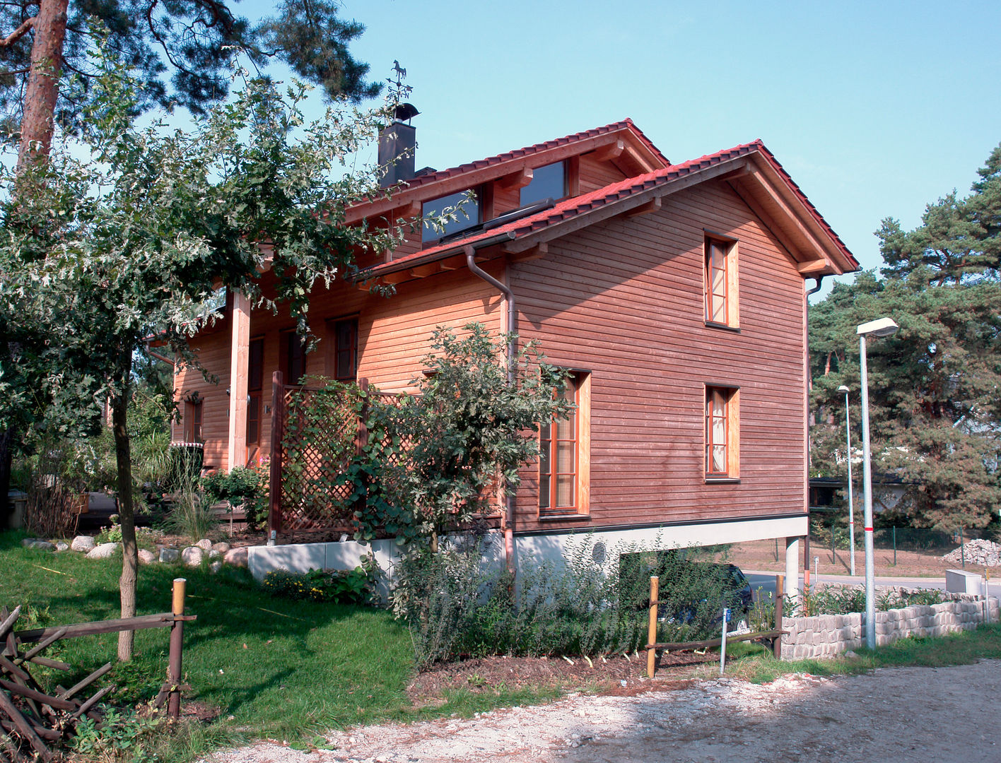 Haus Senzig II, Müllers Büro Müllers Büro Casas de estilo clásico