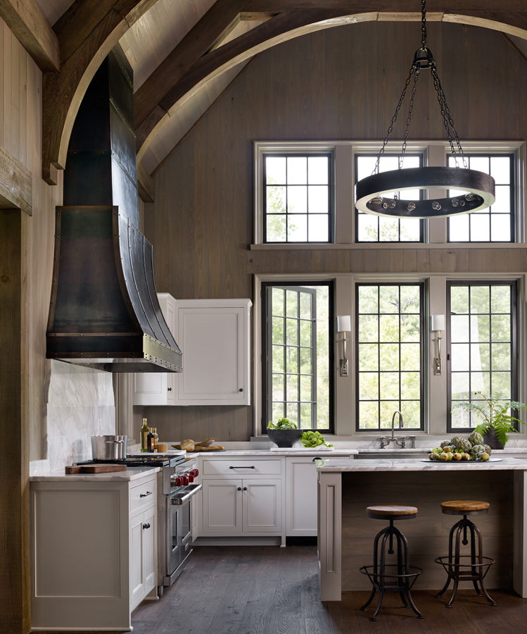 Cottage on the River, Jeffrey Dungan Architects Jeffrey Dungan Architects Rustic style kitchen Wood Wood effect