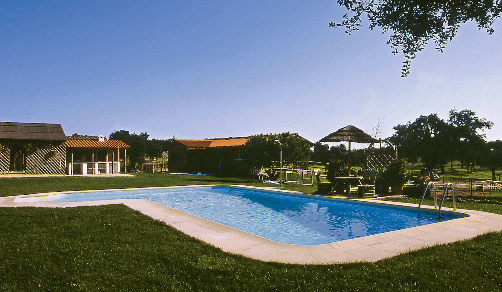 Soleo Skimmer, Soleo Soleo Modern pool