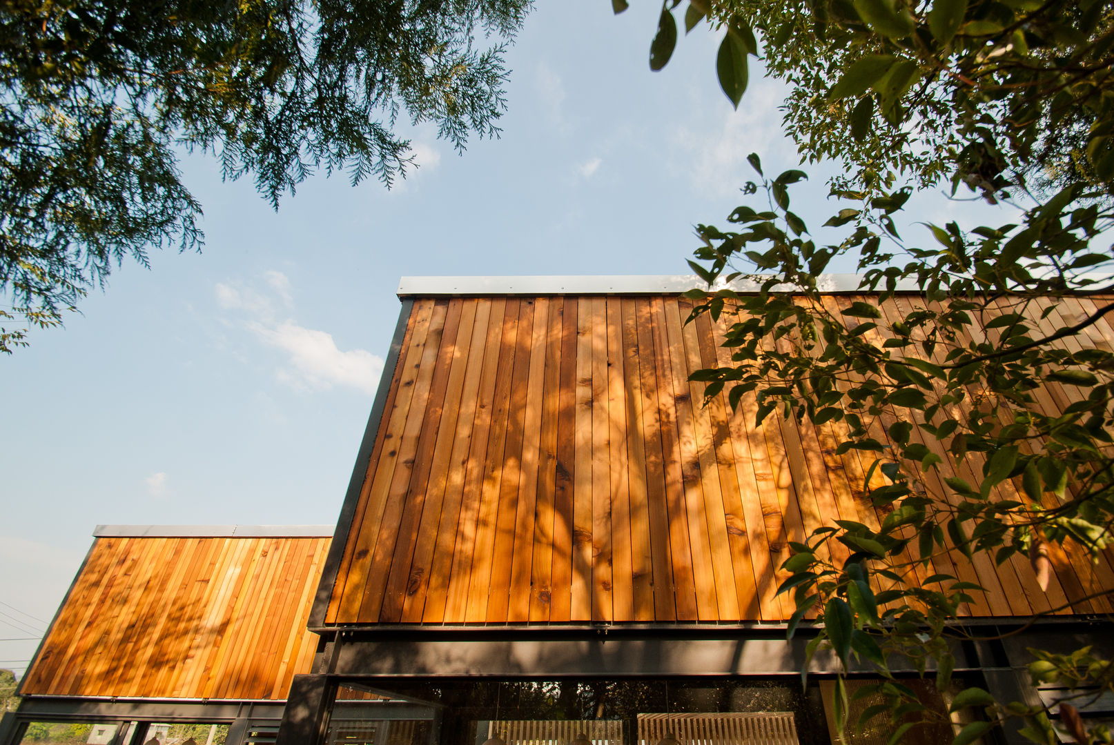 [ 行動木屋 ] Qfarm, FAMWOOD 自然紅屋 FAMWOOD 自然紅屋 Casas estilo moderno: ideas, arquitectura e imágenes