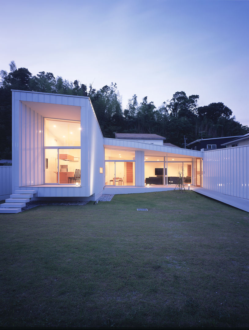 薩摩川内の住宅, アトリエ環 建築設計事務所 アトリエ環 建築設計事務所 Casas modernas