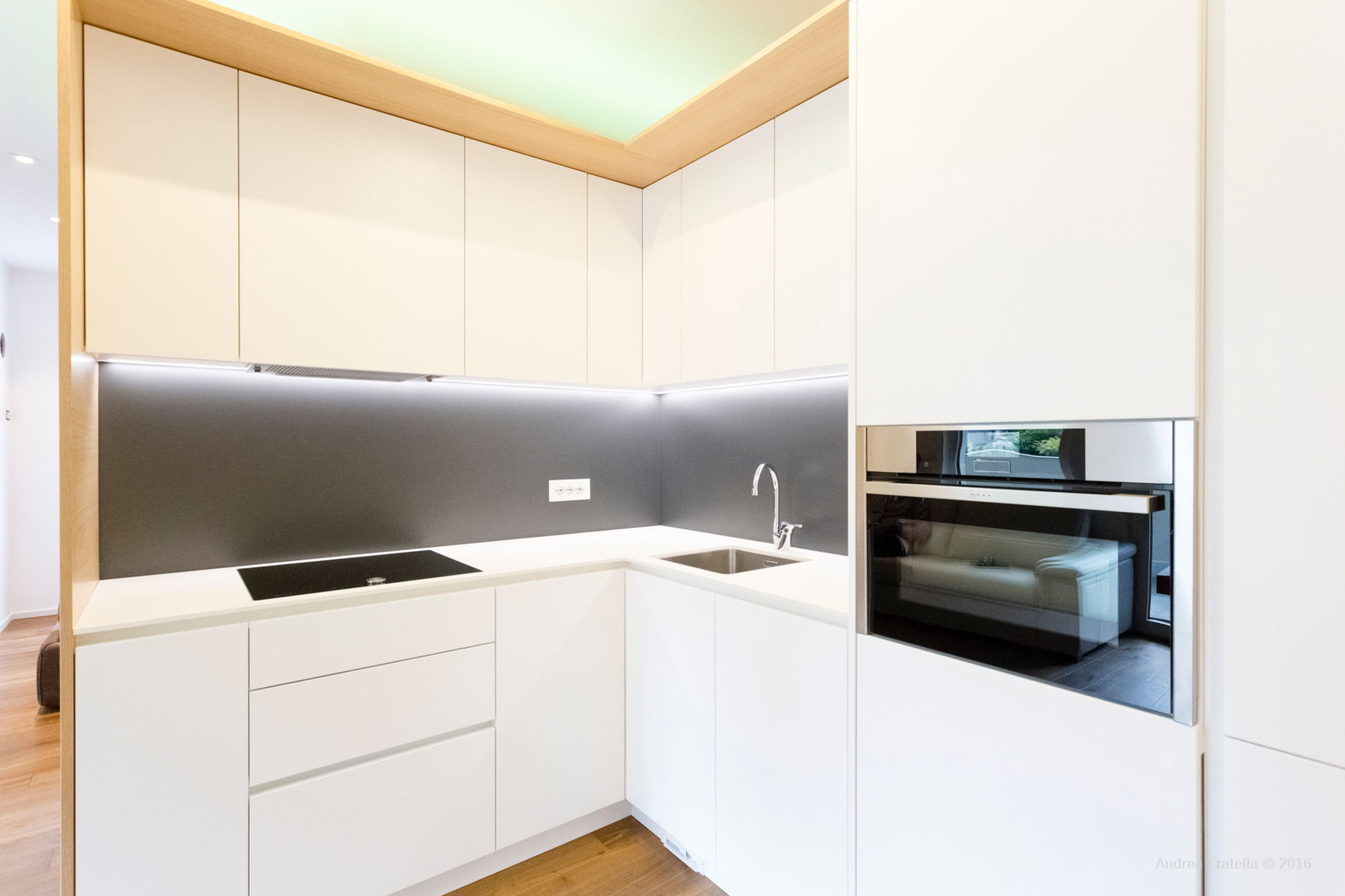 Piccolo appartamento open-space in edificio casa clima "A": Bello , Lemayr Thomas Lemayr Thomas Kitchen