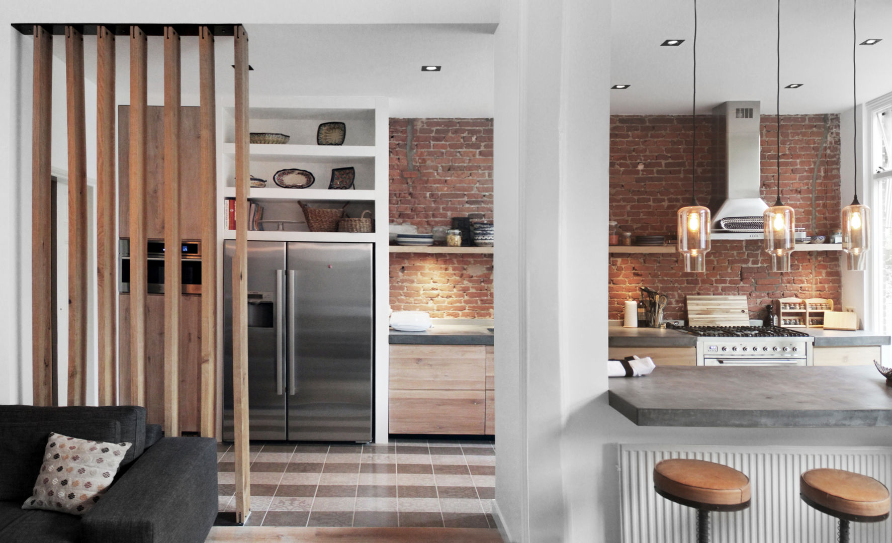 House refurbishment The Hague, Bloot Architecture Bloot Architecture Modern kitchen Stone