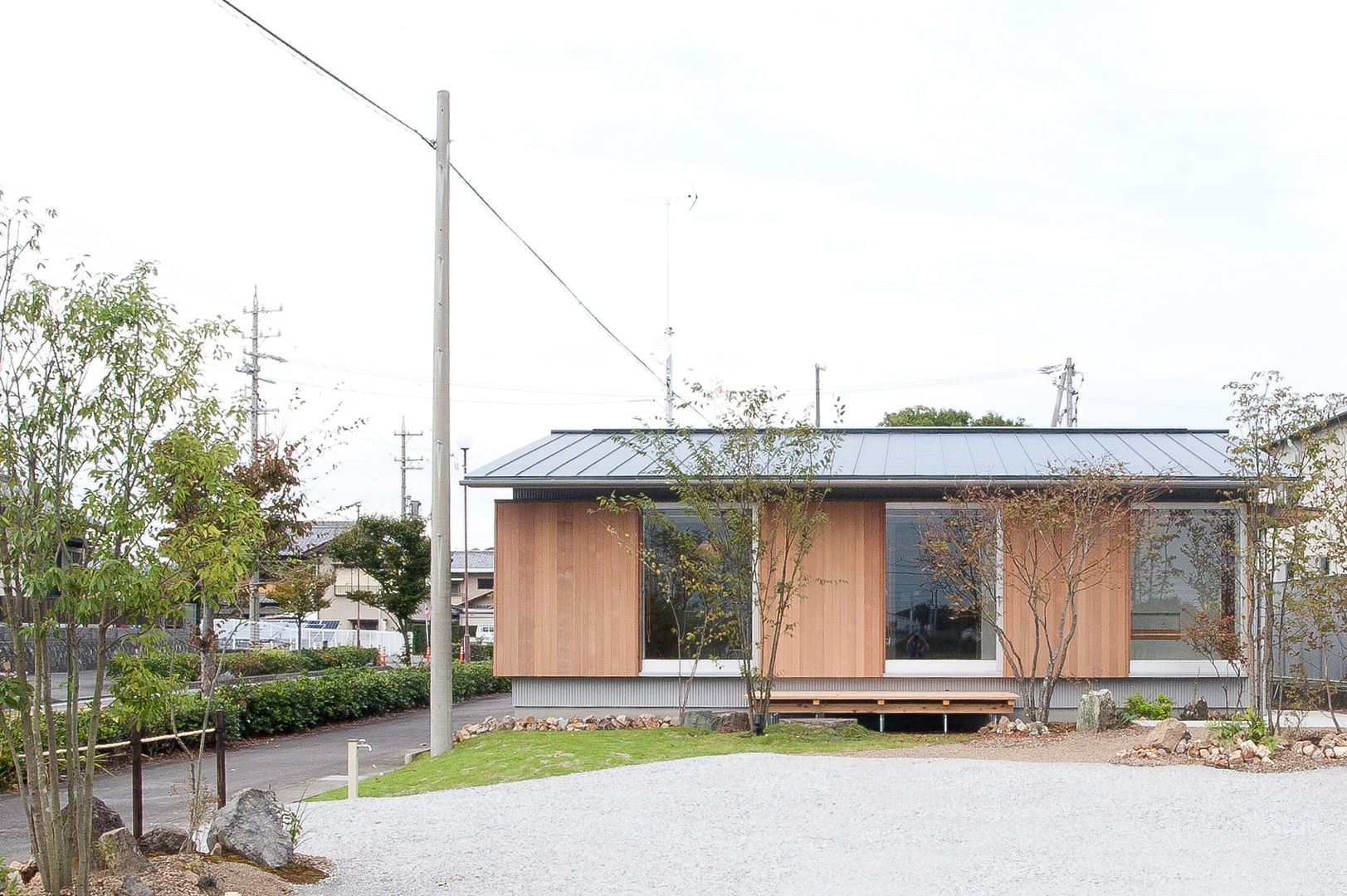 新田の家, 横山浩之建築設計事務所 横山浩之建築設計事務所 Salas multimedia de estilo clásico