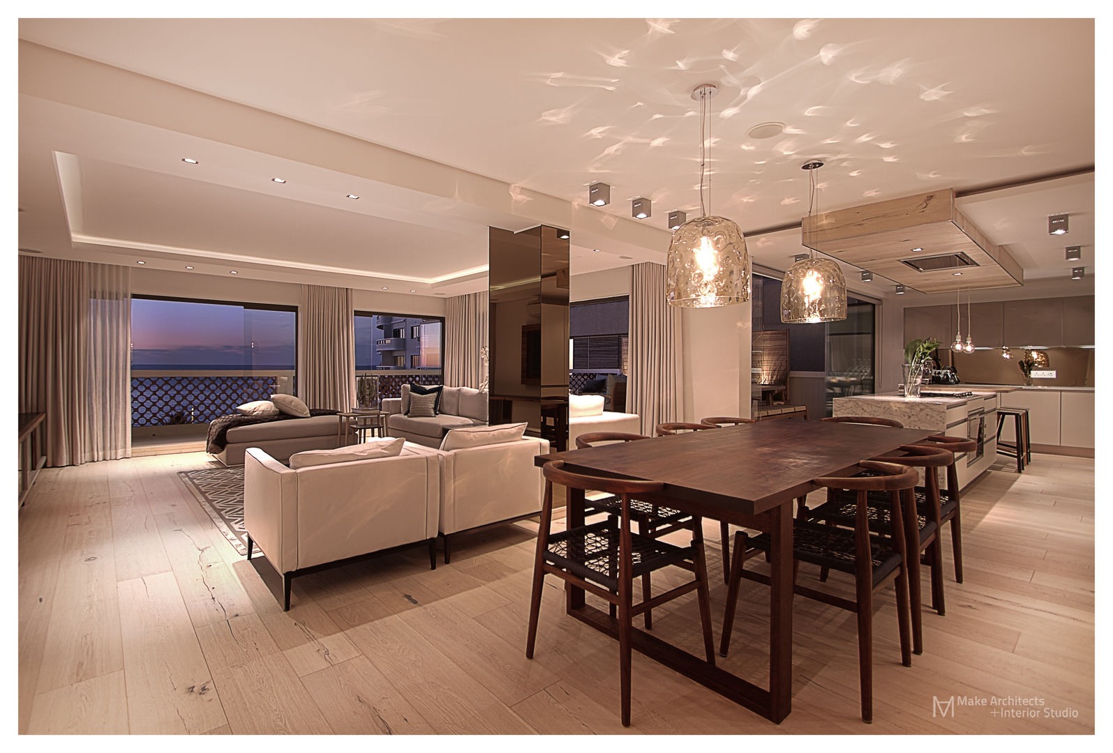 The Combination of Luxury and Modern: Costa Brava, Make Architects + Interior Studio Make Architects + Interior Studio Modern living room