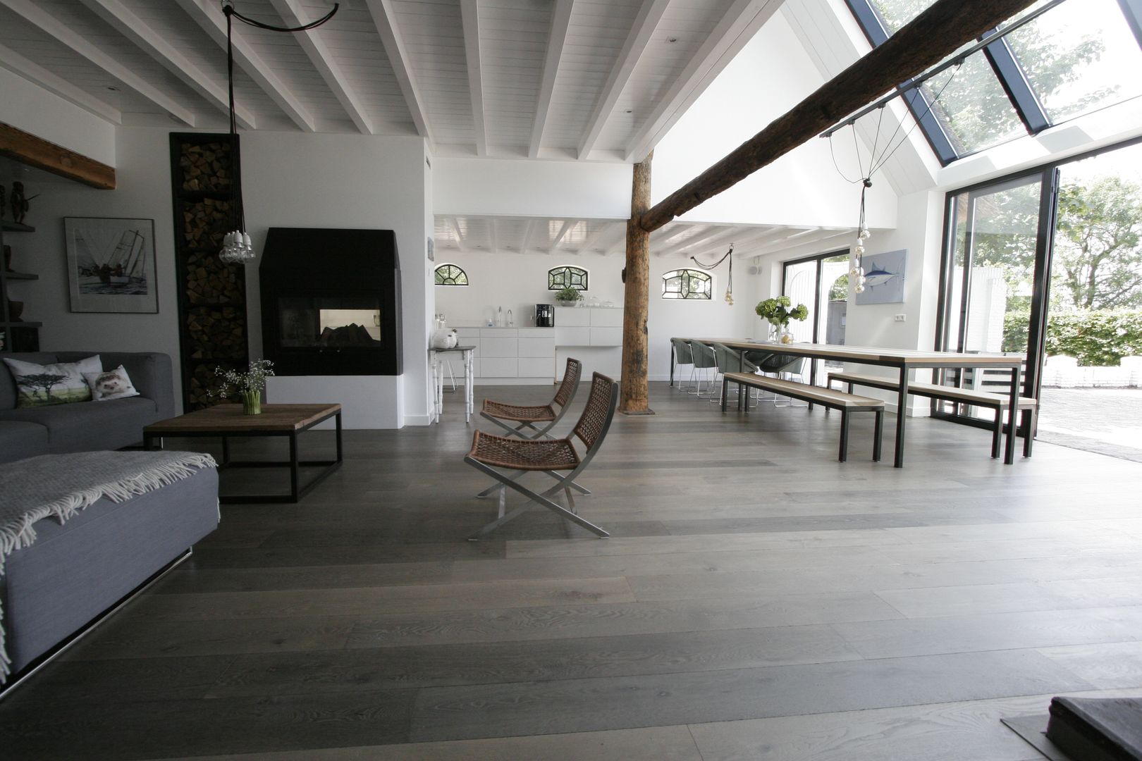 Woonboerderij / Stolpenboerderij, Van der Schoot Architecten bv BNA Van der Schoot Architecten bv BNA Country style living room Wood Wood effect