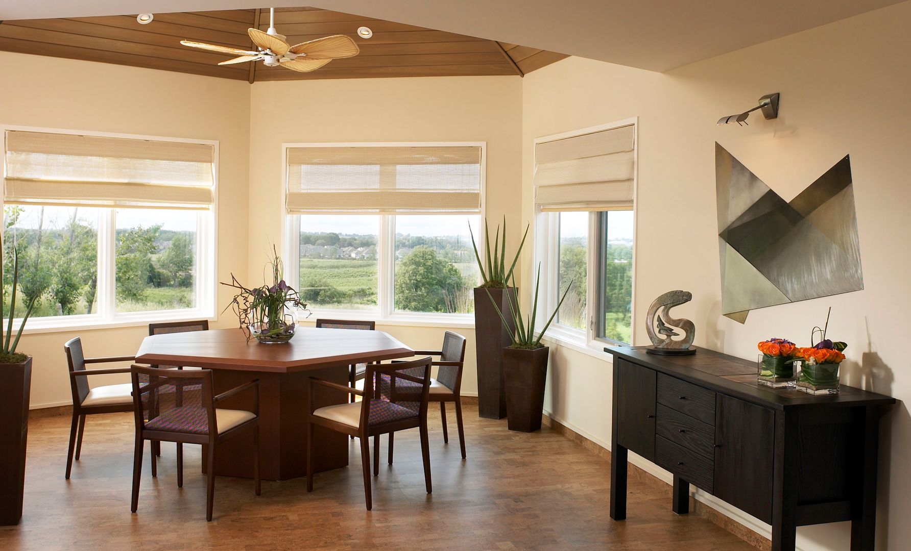 Benchscape Lex Parker Design Consultants Ltd. Modern dining room