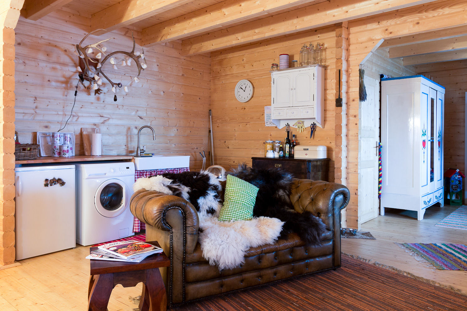 homify Scandinavian style living room Wood Wood effect