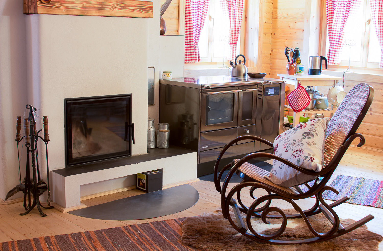 Fertigbausatz für Ihr Ferienhaus: Fjord- Kundenreferenz, THULE Blockhaus GmbH - Ihr Fertigbausatz für ein Holzhaus THULE Blockhaus GmbH - Ihr Fertigbausatz für ein Holzhaus Living room Wood Wood effect