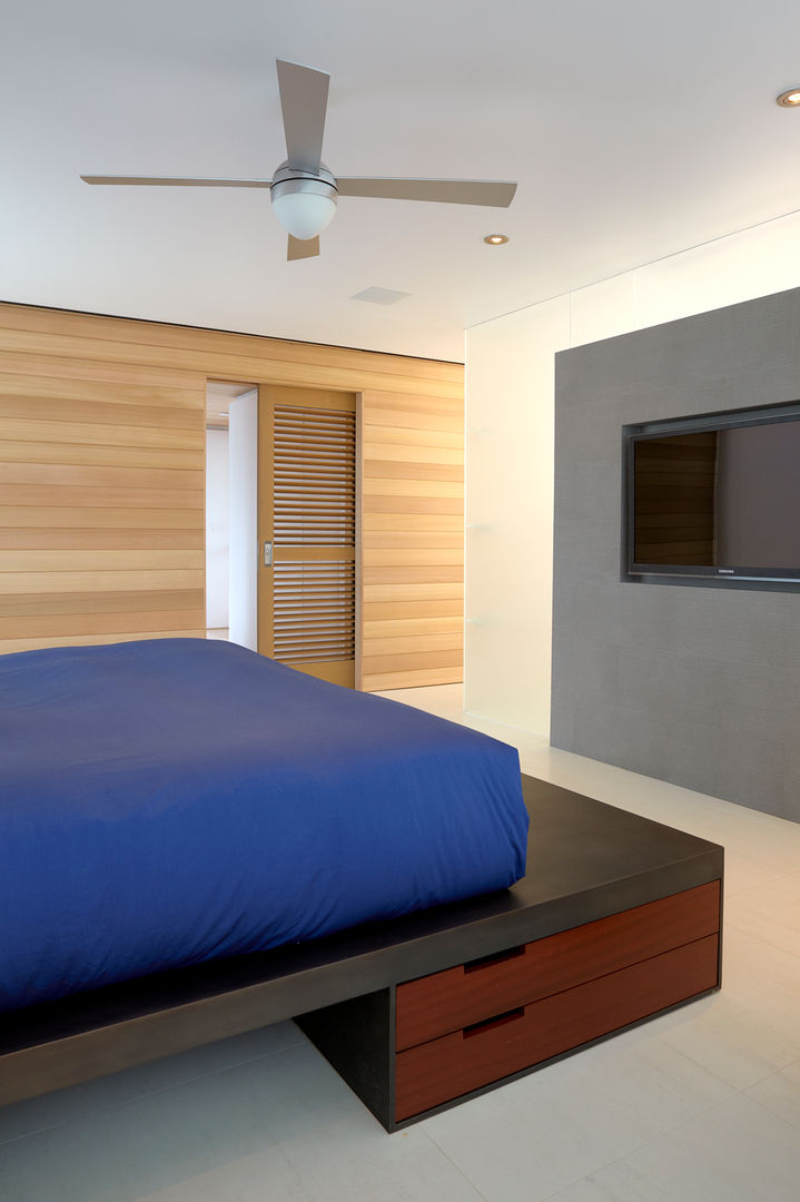 Beach Walk House, SPG Architects SPG Architects Modern style bedroom