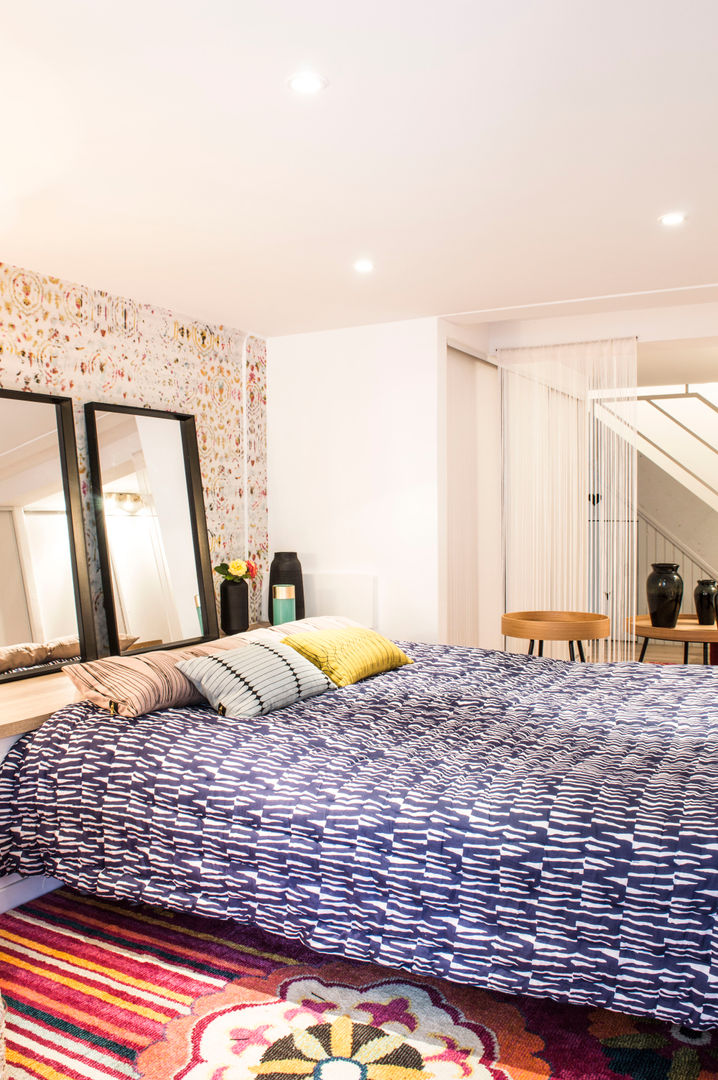 Rénovation compléte d'un sous sol de 70M2 - Partie 1 dressing & chambre d'amis, COLOMBE MARCIANO COLOMBE MARCIANO Scandinavian style bedroom