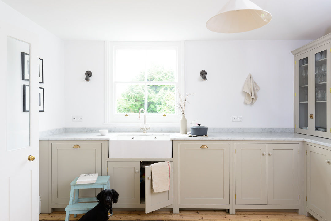 The Brighton Kitchen by deVOL deVOL Kitchens Cocinas de estilo escandinavo