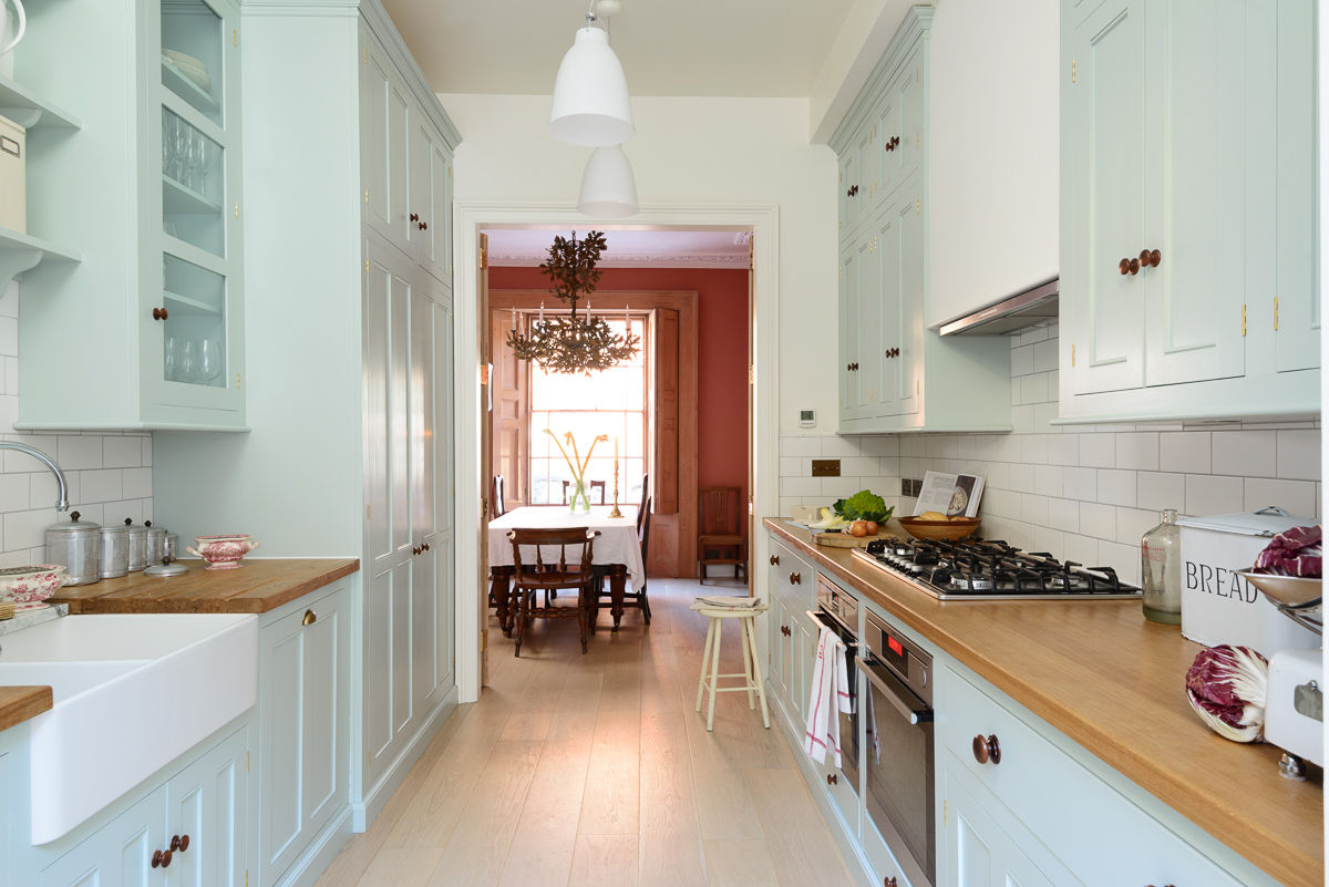 The Pimlico Kitchen by deVOL deVOL Kitchens Dapur Klasik