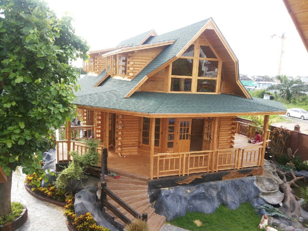 Log home นาคนิวาส44, Sukjai Logcabin Partnership Sukjai Logcabin Partnership Commercial spaces Solid Wood Multicolored Office buildings