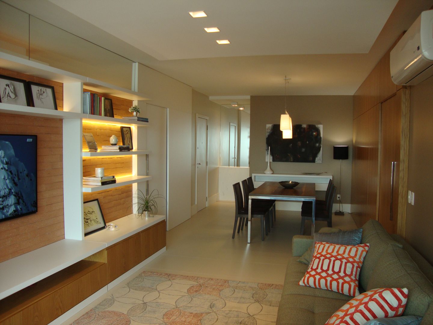 Apartamento Coqueiros, Geraldo Brognoli Ludwich Arquitetura Geraldo Brognoli Ludwich Arquitetura ห้องทานข้าว