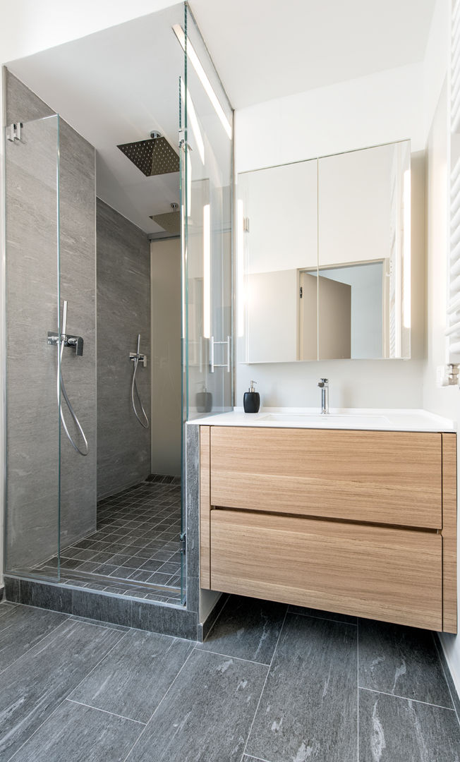 8760 dm2, Tommaso Giunchi Architect Tommaso Giunchi Architect Scandinavian style bathroom