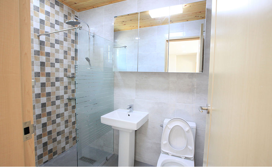 homify Klasik Banyo