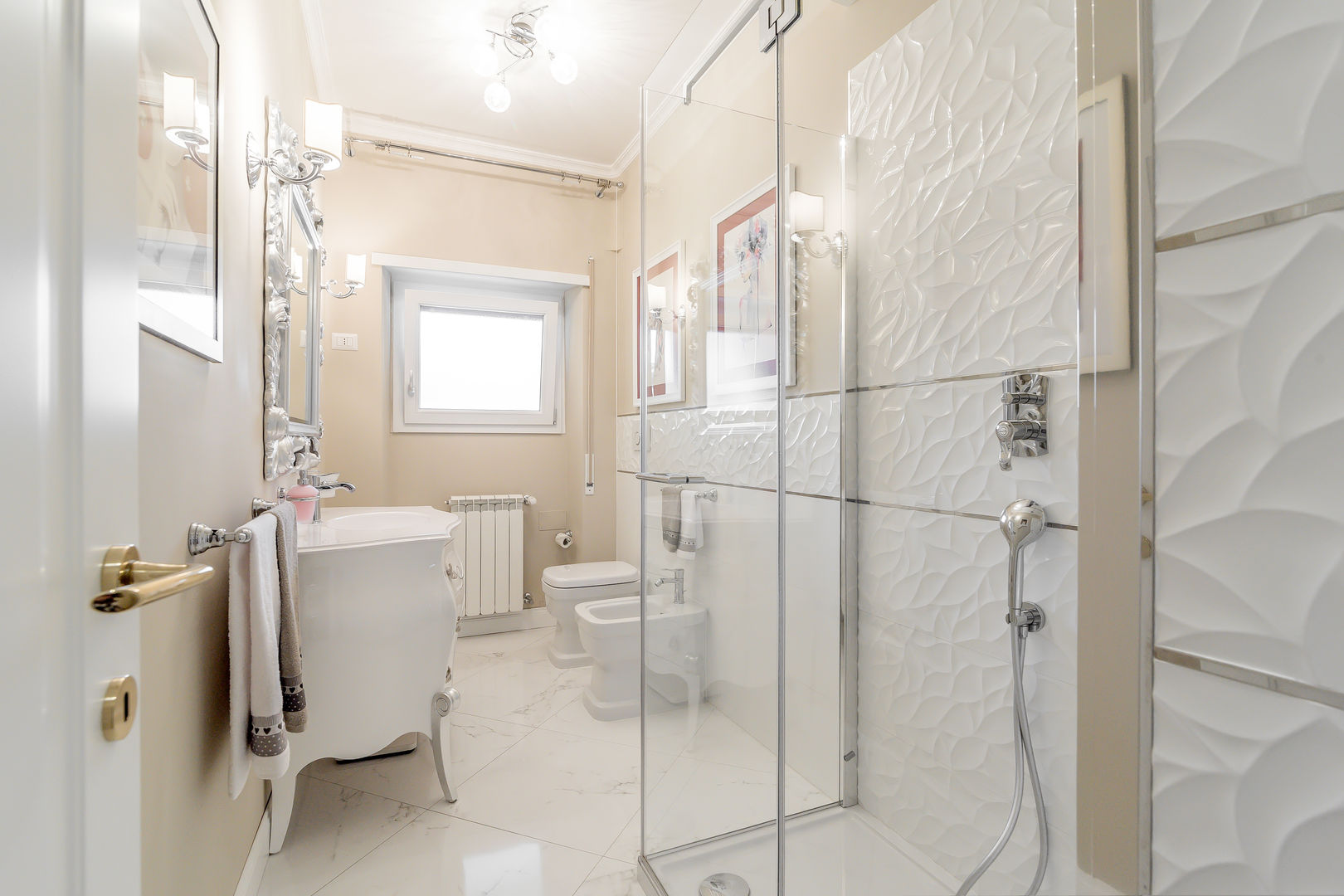 Ristrutturazione appartamento Roma: Nuova disposizione degli spazi, Facile Ristrutturare Facile Ristrutturare Classic style bathroom